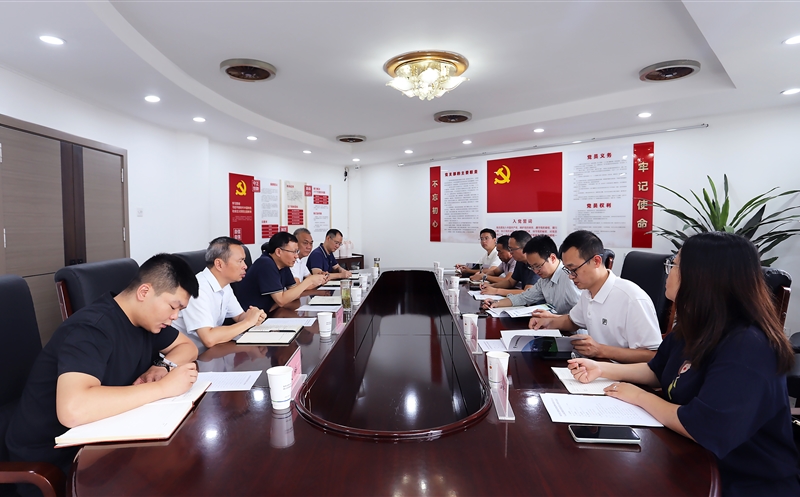 �����񱬼��Ÿ�������˾��̸����