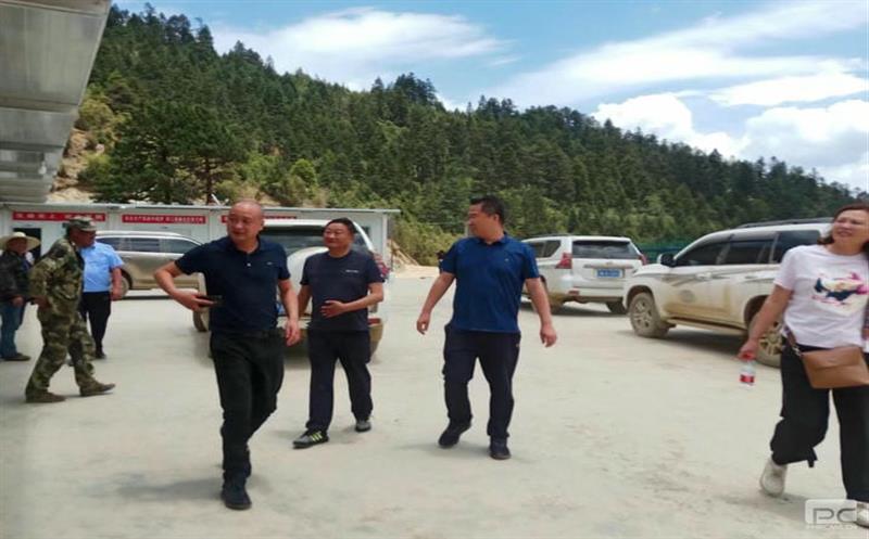 ί򵼴ӵһżƺĿչ徲